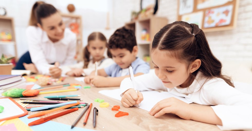 Clases de Primaria en Academia Simaer, Peñagrande